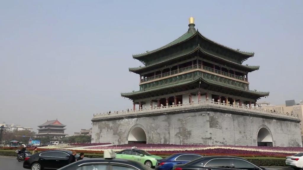 陕西：建设一线迎接暖心妇女节